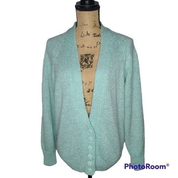 Vintage 80's Pastel Green Cozy Soft Oversized Grandmacore Sweater - Picture 1 of 11